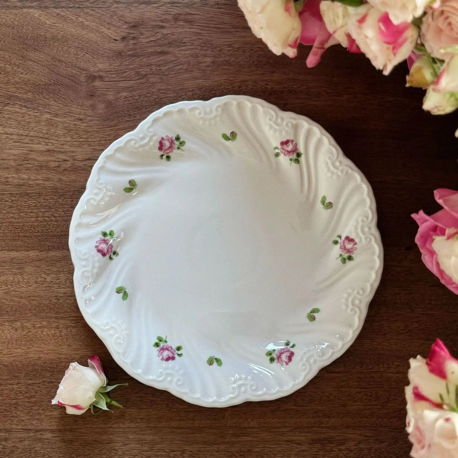 Muse Rose relief ceramic bowl, plate and bowl set Coffee cup, plate, ceramic dessert plate and dinner plate
